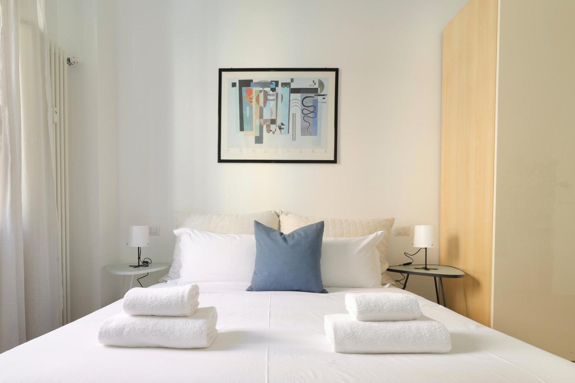 Just Urban Stays - Bright And Functional Apartment - Corso Genova 밀라노 외부 사진